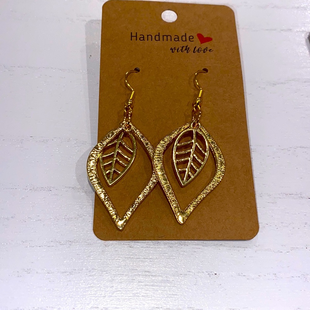 Gold drop leaf earrings